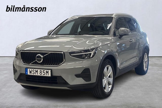 Volvo XC40 2025