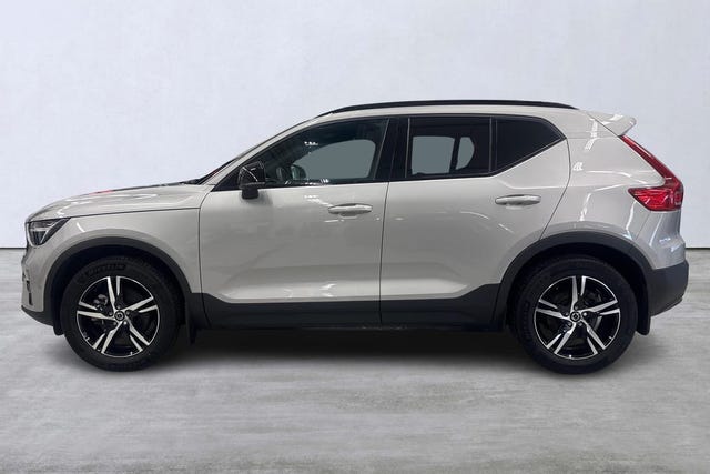 Volvo XC40 2025 – bild 2