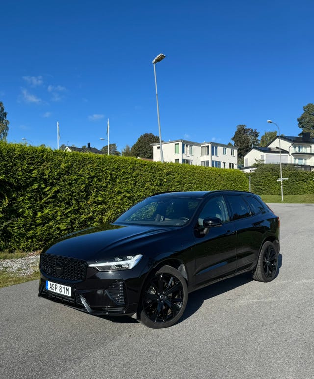 Volvo XC60 2025