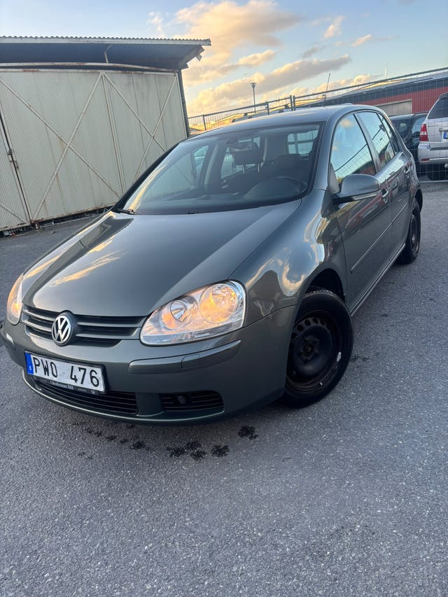 Volkswagen Golf V 2008