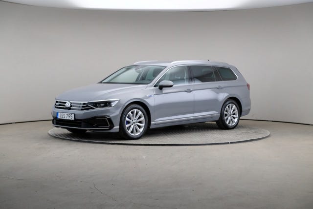 Volkswagen Passat 2023