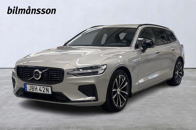 Volvo V60 2025