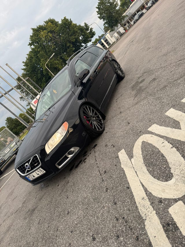 Volvo V70 2011