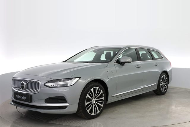 Volvo V90 2024