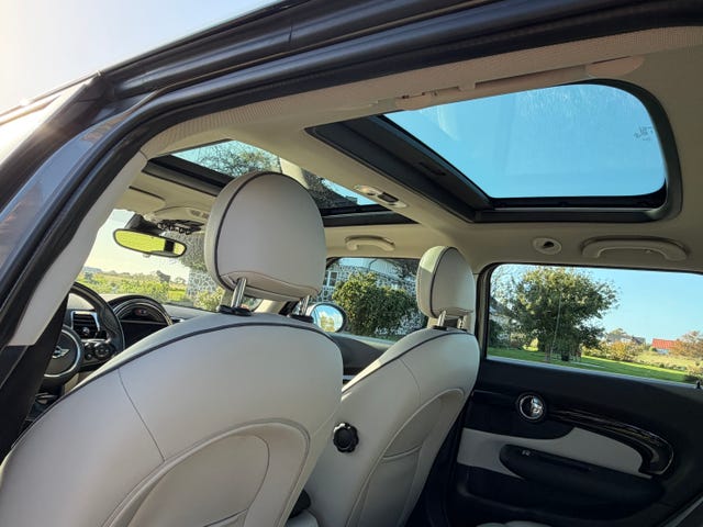 MINI Clubman Cooper D 2016
