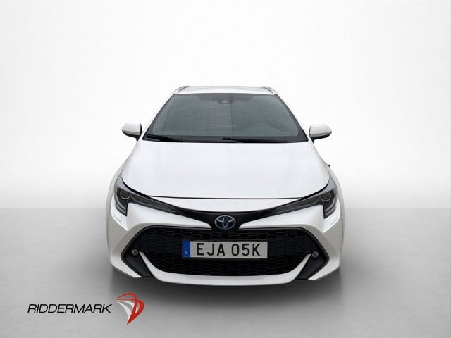 Toyota Corolla 2022 – bild 2