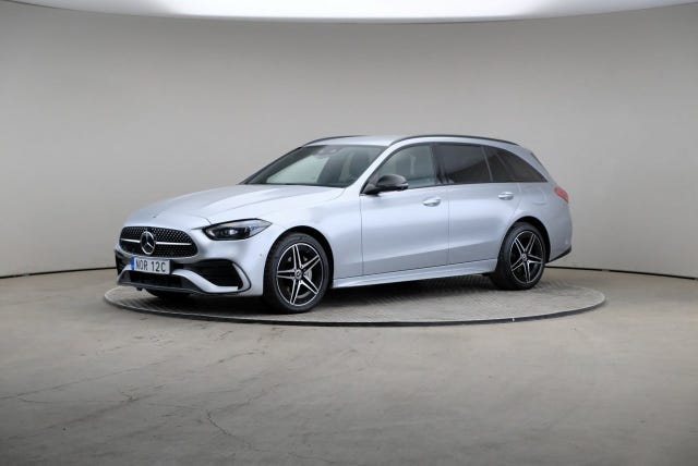 Mercedes-Benz C300 e 2023