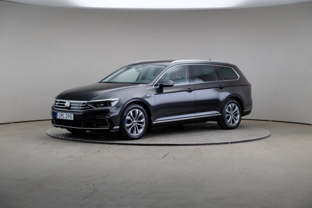 Volkswagen Passat 2023