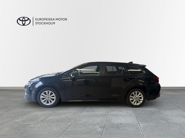 Toyota Corolla 2024 – bild 4