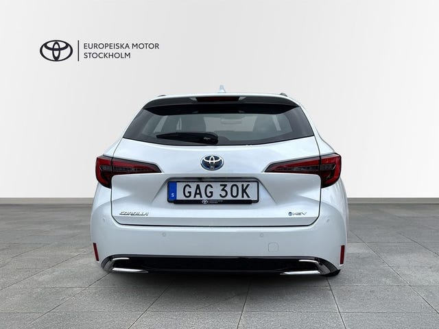Toyota Corolla 2024 – bild 4