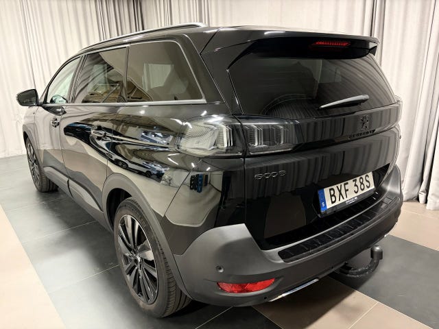 Peugeot 5008 2023 – bild 3
