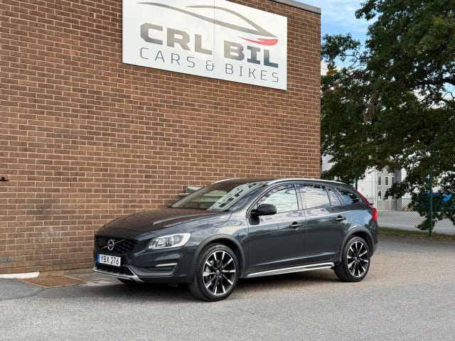 Volvo V60 Cross Country 2016