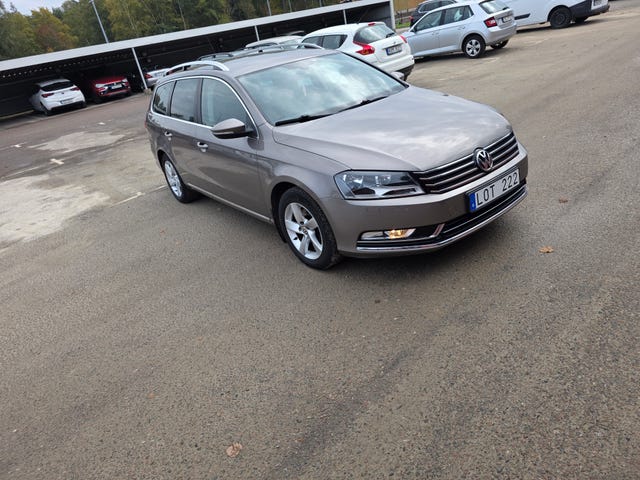 Volkswagen Passat 2011