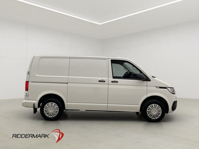 Volkswagen Transporter 2021 – bild 2
