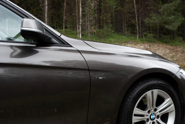 BMW 320d 2015 – bild 3