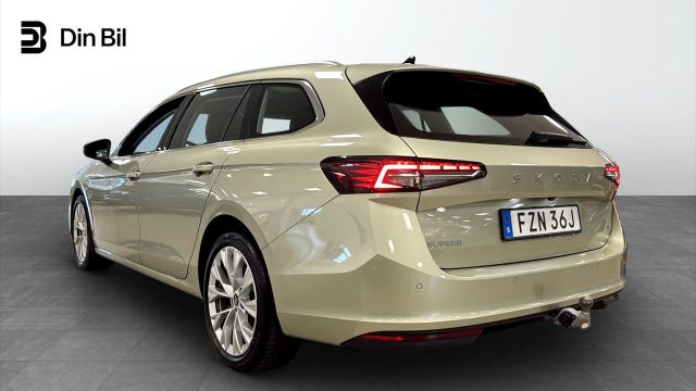 Skoda Superb 2025 – bild 3