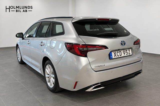 Toyota Corolla 2024 – bild 4