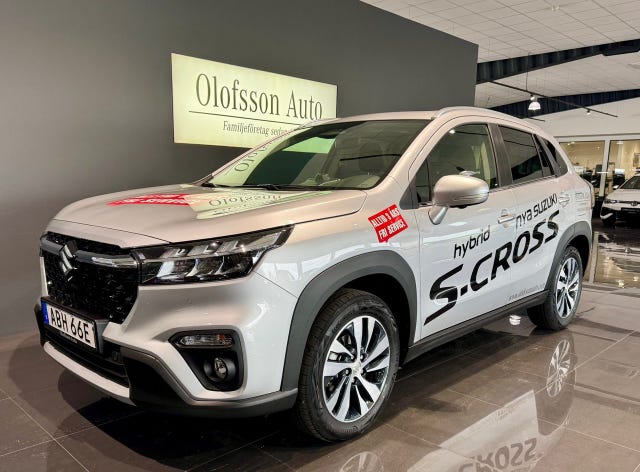 Suzuki S-Cross 2025