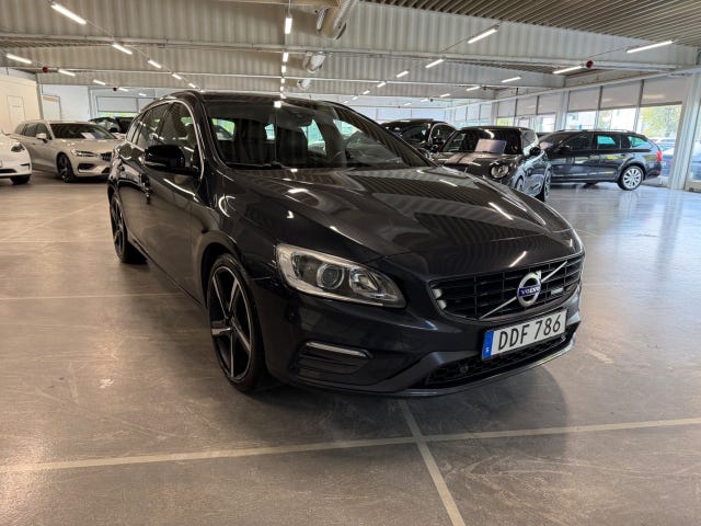 Volvo V60 2015 – bild 2