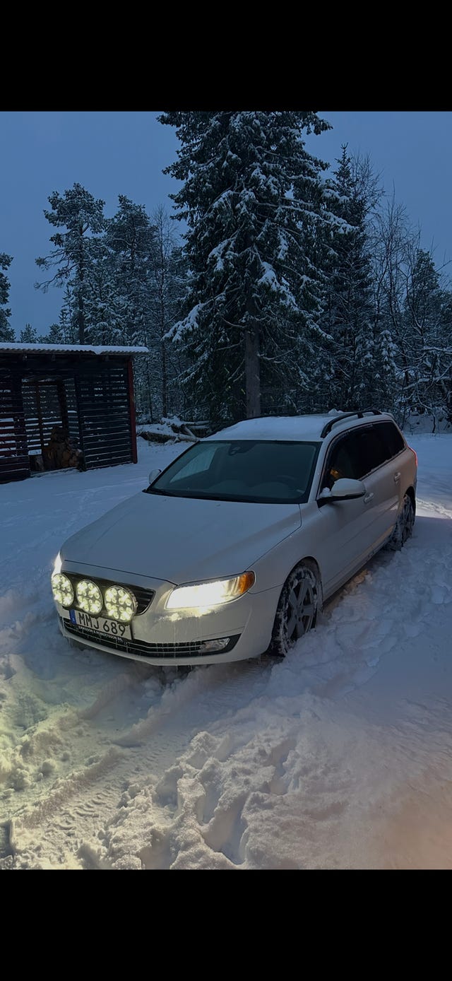 Volvo V70 2014