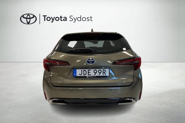 Toyota Corolla 2024 – bild 4