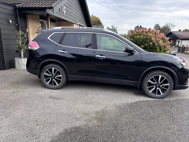 Nissan X-Trail 2016