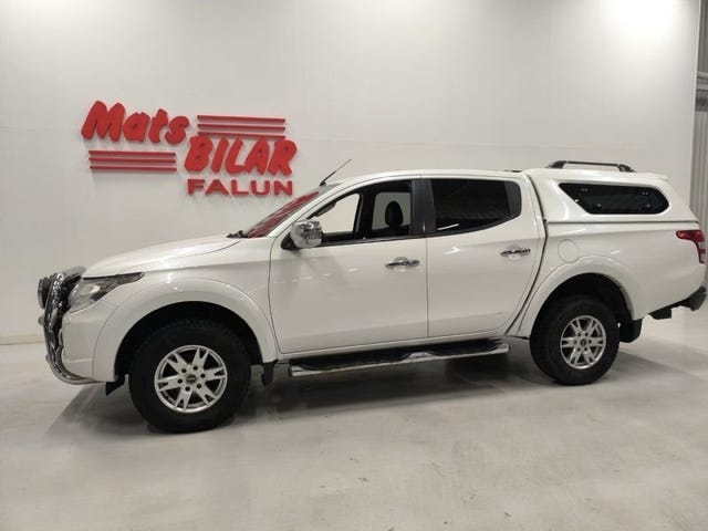 Mitsubishi L200 2016