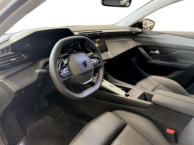 Peugeot 308 SW 2025 – bild 4