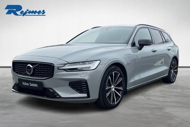Volvo V60 2025