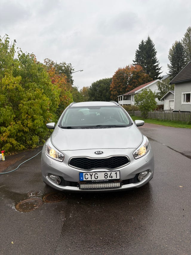 Kia Ceed 2013 – bild 2