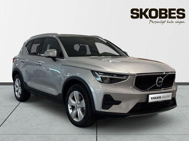 Volvo XC40 2025