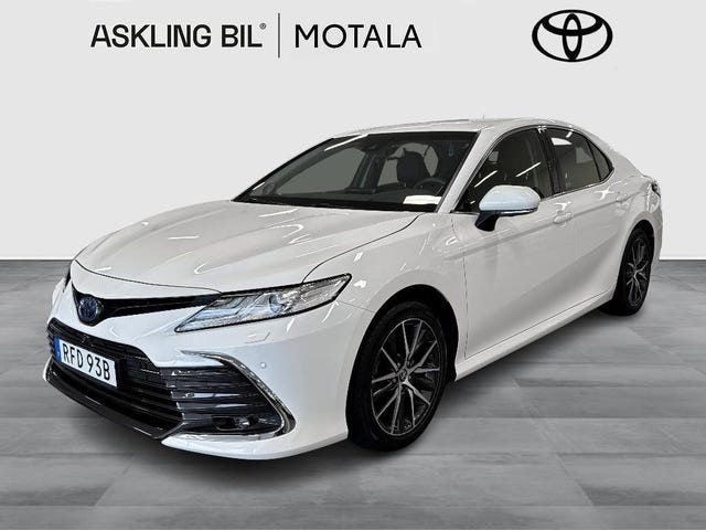 Toyota Camry 2023