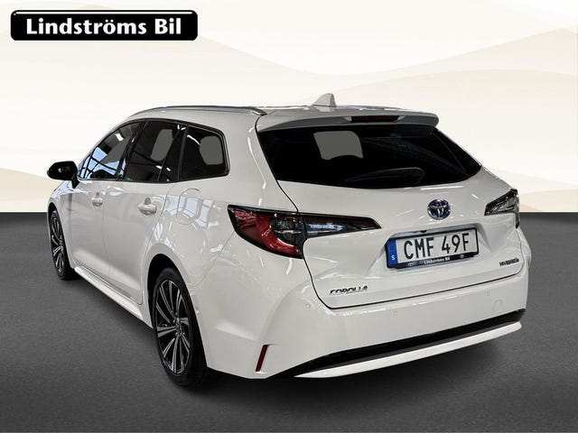 Toyota Corolla 2023 – bild 4