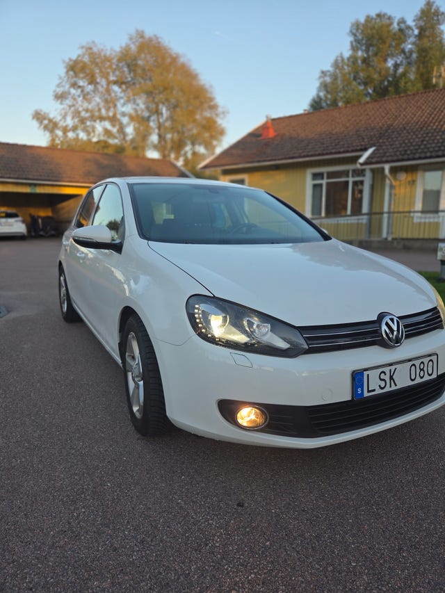 Volkswagen Golf VI 2011