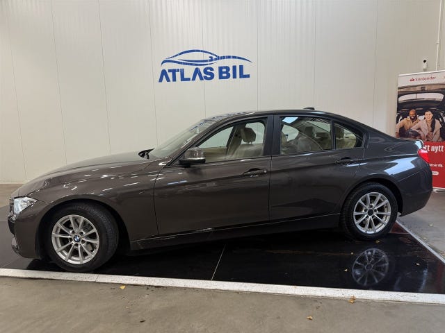 BMW 320d 2012 – bild 2
