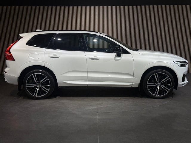 Volvo XC60 2021 – bild 3