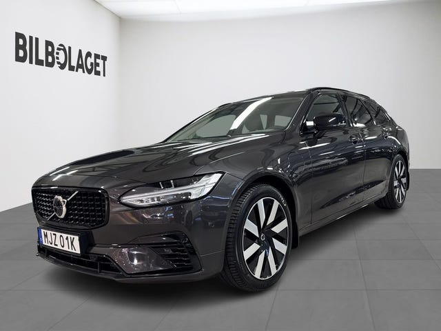 Volvo V90 2025