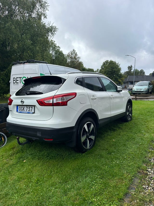 Nissan Qashqai 2016 – bild 2