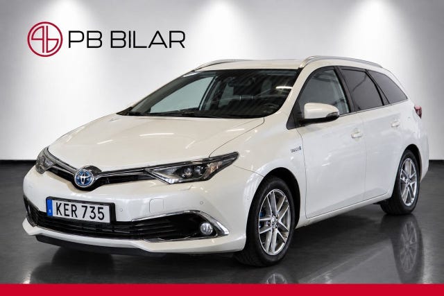 Toyota Auris 2015