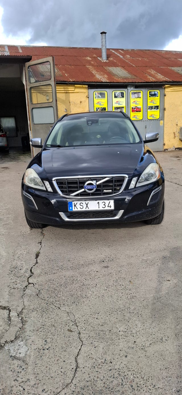 Volvo XC60 2011