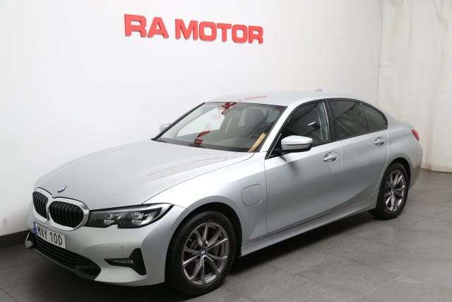 BMW 330e 2020