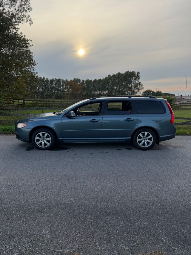 Volvo V70 2012