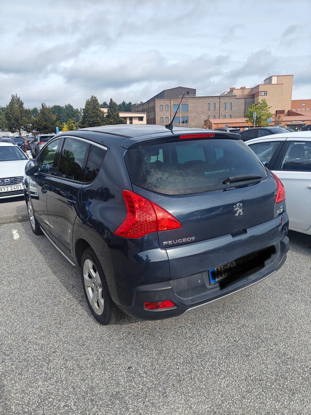 Peugeot 3008 2013