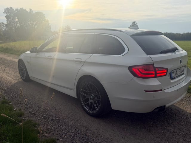 BMW 520d 2012 – bild 3