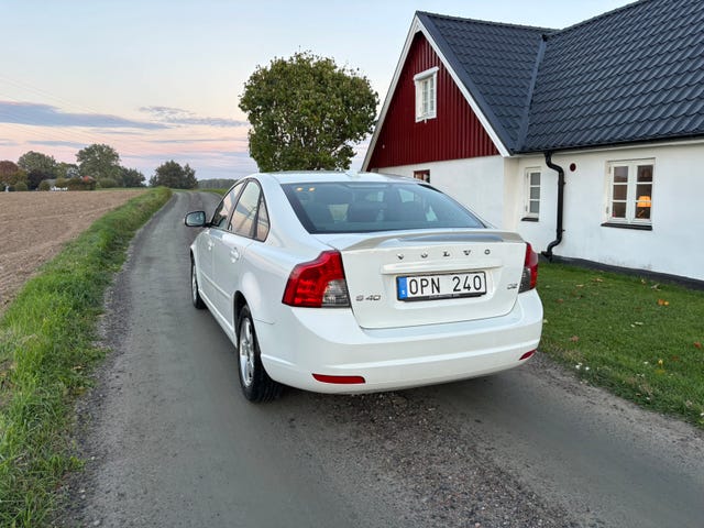 Volvo S40 2011