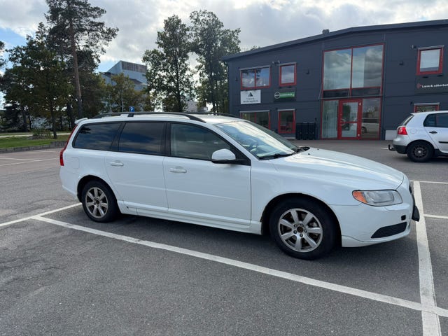 Volvo V70 2012