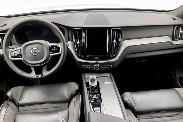 Volvo XC60 2025 – bild 4