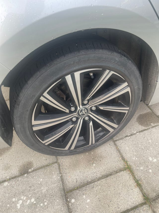 Toyota Corolla 2022 – bild 4