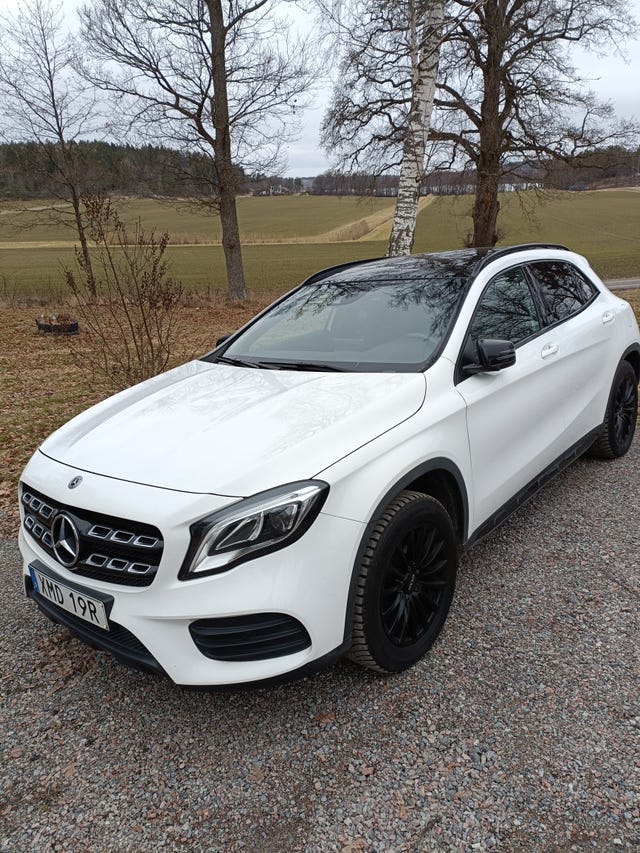 Mercedes-Benz GLA 250 2020