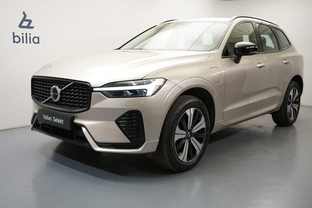 Volvo XC60 2025